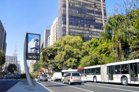Digital clock Sao Paulo 2